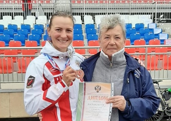 Много бронзы без воды