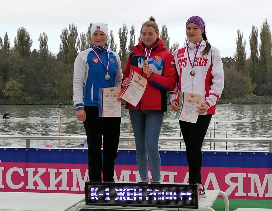 И серебро вдогонку...