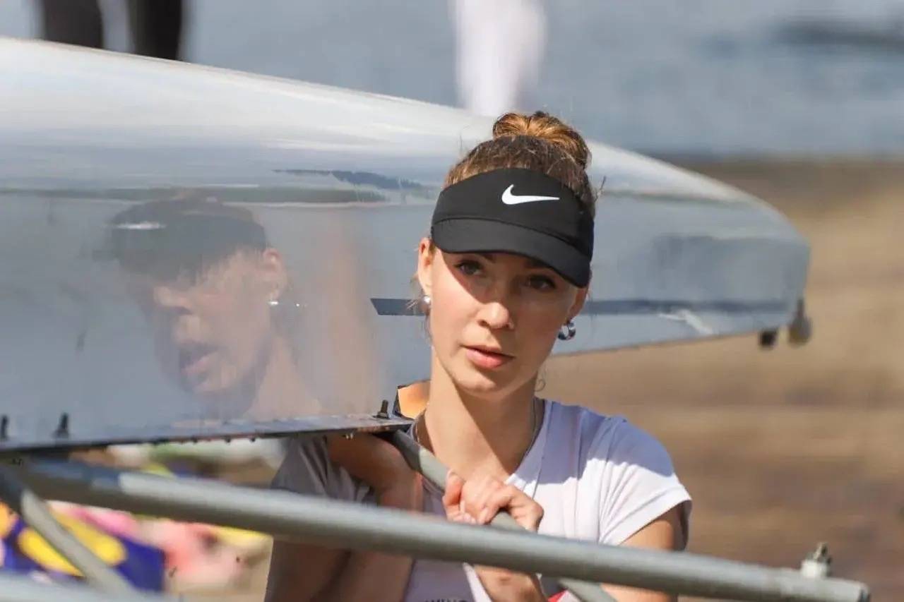 Имя спортсмена