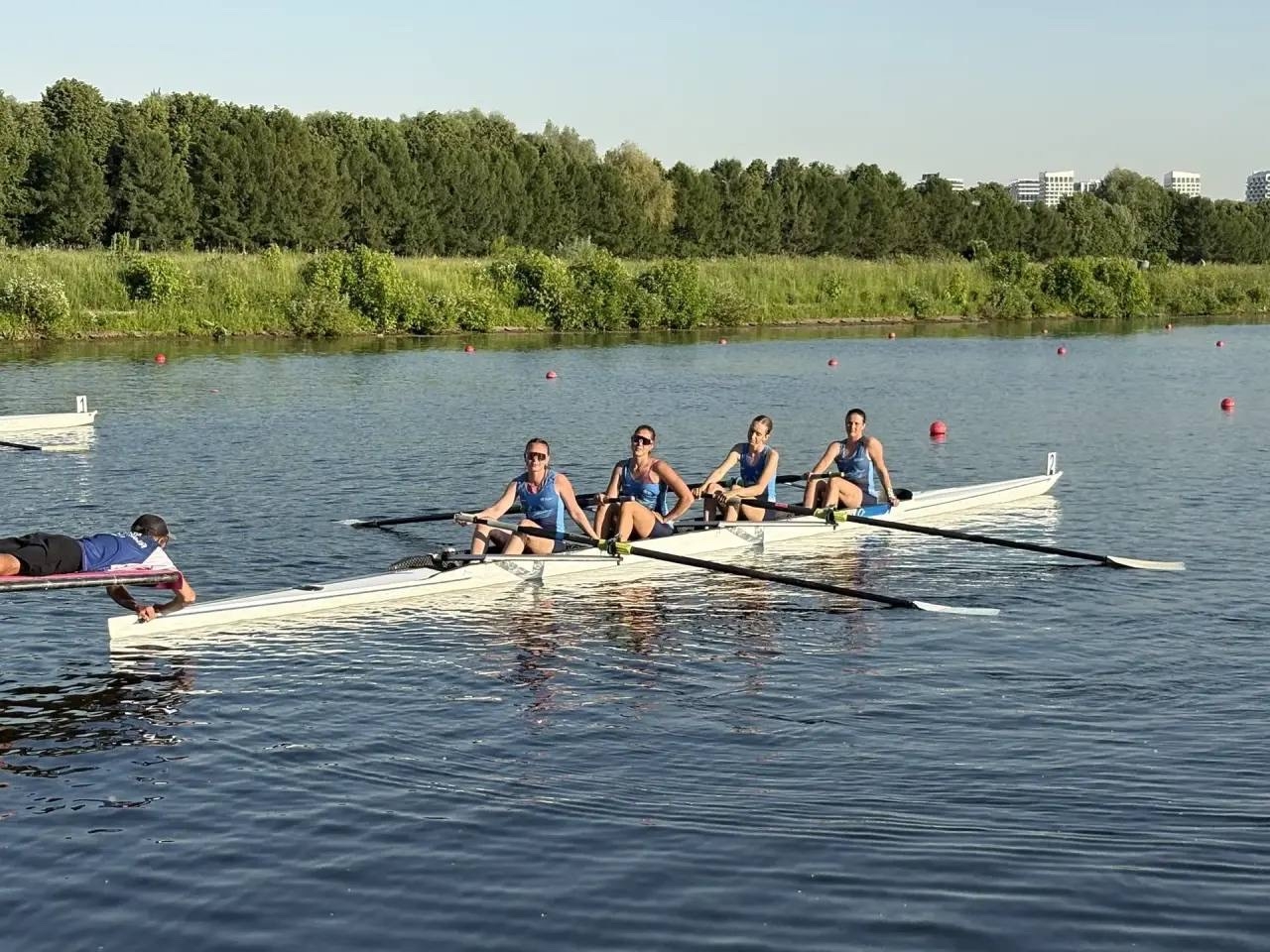 Спортсмены СШОР «ШВСМ по водным видам спорта им. Ю. С. Тюкалова» на международных соревнованиях по академической гребле «65-я Большая Московская регата». Результаты второго дня