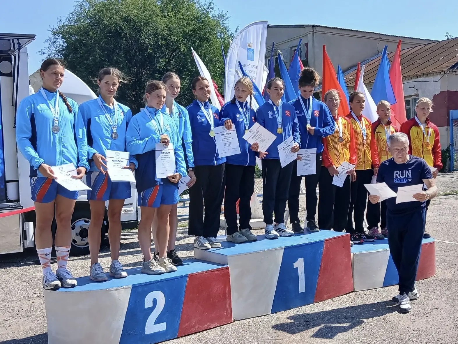 Спортсменки СШОР «ШВСМ по водным видам спорта им. Ю.С. Тюкалова» Смирнова Александра и Конопацкая Милена стали победителями Первенства России по гребле на байдарках и каноэ до 24 лет в категории К-4 на дистанции 500м
